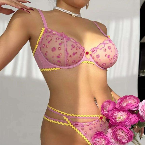 European and American Sexy Lingerie, Small Floral Embroidery Lace, Sponge-free Transparent French Bra Set