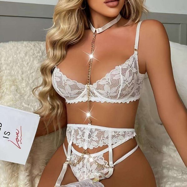 A Cute and Sexy Solid-color Lace Chain See-through Lingerie and Garter Set for European and American Women