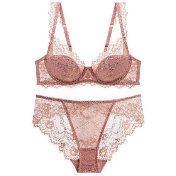 A Popular French Sexy and Romantic Mesh Women's Lingerie Set From Europe and America, a Breathable and Lace Bra Set