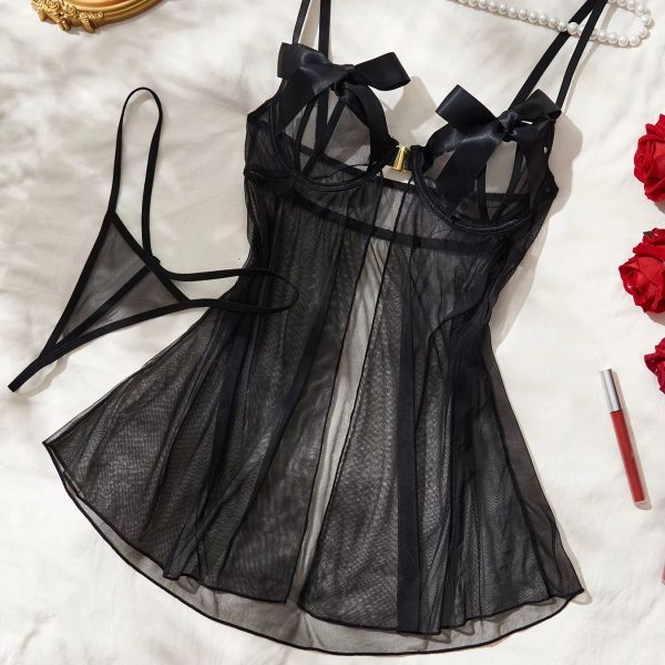 Hot Selling Comfortable Xxxl Plus Size Women's Sexy Lingerie Luxury Hollow Out Lace Sleepwear Sexy Ladies Satin Dress Nightwear