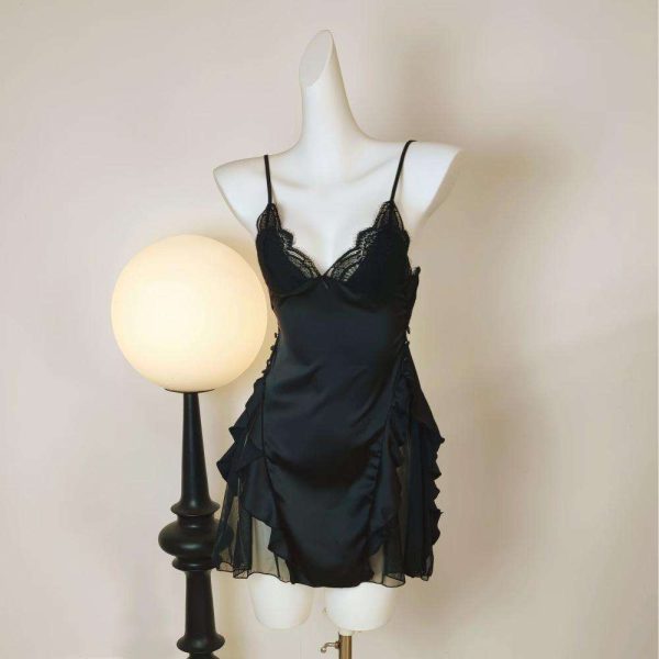 High Quality Womens Erotic Hollow Out Underwear Transparent Lace Embroidery Nightie Lingerie Sexy Womens Pajamas Nightdress