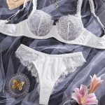 Women's Sexy Lingerie White Exotic Lingerie Set for Women Strappy Bralette G-String Panty with Crocheted Lace Decoration