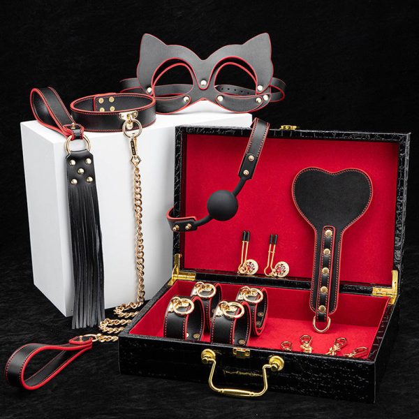 New Accepted Real Leather BDSM Set Bondage Kit Hand Cuffs Sex Collar Paddle Sex Fun Sexy Toys SM Role Play Bondage Gear