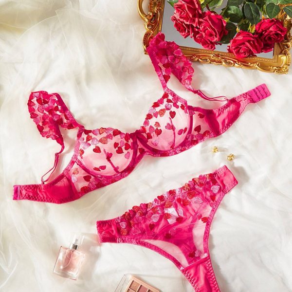 Sexy Lingerie for Fine Women Embroidery Fairy Exotic Sets Sensual Fantasy Lace Outfits Open Front Lingerie Set