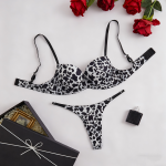 Cheap Price Women's Sexy Velour Lingerie and Panties Set Crotchless Bar and Sequined Appliques Decor Woven Underwear for Women