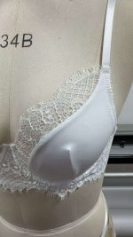 Wholesale Sexy White Lace Exotic Lingerie Set for Women Bralette G-String Panty with Crocheted Lace Decoration Custom Logo - 图片 2