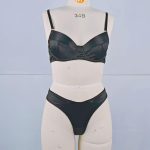 A Two-piece Set of Exquisite French Tinted Bras with Steel Rings and Romantic Lingerie From Europe and America - 图片 3