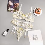 Wholesale of Three-piece Erotic Lingerie Sets with Flower Embroidery and Patchwork Waist Straps for Sexy Ladies - 图片 3