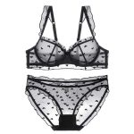 European and American Women's Lace Erotic Lingerie Set, Sexy and Pure, French Gathering, Lifting and Breathable Bra Set - 图片 3