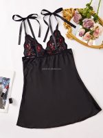 Seductive Black Babydoll with Red Lip Embroidery and Ribbon Straps Women's Sexy Night Dress Mini Nighty Wear Babydoll Lingerie - 图片 3