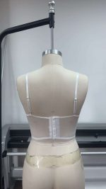 Women's Sexy Solid Pattern Bra & Brief Sets Pure Desire Push-Up Bra with Lace and Slimming Thongs Panties - 图片 3