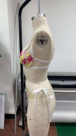 Women's Cute Floral Embroidered Lace Lingerie Set Sexy White Underwire Jersey Fabric Comfortable Breathable Summer Underwear - 图片 3