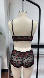 Passionate Uniform Sexual Lingerie Set Embroidered Red Lip Bra Shorts See-Through Black Lace Summer Style Bowed Logo Waist Base - 图片 3