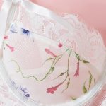 Hot-Selling Sexy Three-Piece Lingerie Set Floral Contrast Bra Low-Rise Short Skirt Thong Lace Trim Push-Up Playful Cute Style - 图片 3