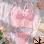 Women's Convertible Pink Lace Bikini Set Sexy Three-Piece Erotic Lingerie with Logo Pattern Bra and Thongs - 图片 3