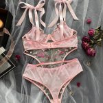 New Design Women Sexy Floral Satin Lace Lingerie Set Sexy Push-up Bralette and Panty Perspective See-Through Underwear Set - 图片 3