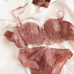 European and American Sexy Lace Lingerie Set, Strapless, Anti-slip, Beautiful Back, Large Chest and Petite Bra Set - 图片 4