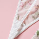 Hot-Selling Sexy Three-Piece Lingerie Set Floral Contrast Bra Low-Rise Short Skirt Thong Lace Trim Push-Up Playful Cute Style - 图片 4