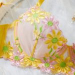2025 New Arrival Plus-Size Yellow Lingerie Set Printed Lace Trimmed Sexy Low-Cut Bustier Matching Panty Bra Set - 图片 4