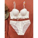 A Best-selling Set of Underwear with Thin Top and Thick Bottom, Small Chest, Cut-out and Sexy Lace, and a Gathering Bra - 图片 5