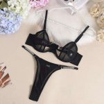 A Must-have Russian Erotic Lingerie Set Featuring Three-point Halter Steel Ring Mesh and Revealing Breasts - 图片 5