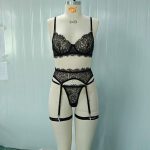 A New European and American Sexy Lingerie Set with Lace Straps, Steel Rims, Leg Wraps and Halter Tops, a Four-piece Set - 图片 5