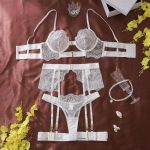 A New European and American Erotic Set of See-through Embroidered Eyelash Lace Shaping and Sexy Underwear - 图片 5