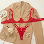 A Set of European and American Sexy Lingerie with Lace Trim and No Need to Take Off, Revealing the Chest and Opening the Crotch - 图片 5