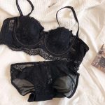 European and American Sexy Lace Lingerie Set, Strapless, Anti-slip, Beautiful Back, Large Chest and Petite Bra Set - 图片 5