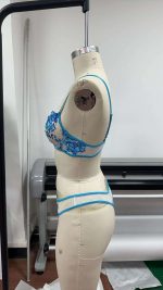 Women's Sexy Lingerie Set Super Beautiful Pure Desire Mesh Bra Set XL Cup Size Logo Waist Solid Lace - 图片 5