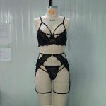 A New European and American Women's Clothing Set Featuring Black Lace Sexy Lace-up and See-through See-through Lingerie - 图片 5