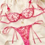 Best-selling Pure Sensual Lace Embroidered Heart-shaped Lace Romantic Lingerie See-through Set, Lace Seductive - 图片 6