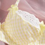 A Set of Sexy and Romantic Underwear with Yellow Mesh Lace Trim and Lace-like Edges, a Bestseller From Europe and America - 图片 6