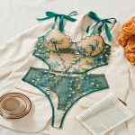 New Design Women Sexy Floral Satin Lace Lingerie Set Sexy Push-up Bralette and Panty Perspective See-Through Underwear Set - 图片 7