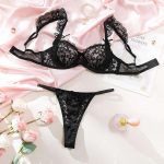 Factory Wholesale of Best-selling Sexy Lace, Small Lotus Leaf Hem Sleeves, Bow, and See-through Lingerie Sets - 图片 7