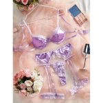 A New Set of Four-piece Sexy Lingerie Featuring Three-point Lace Cutout V-neck Halter Straps with Leg Loops - 图片 7