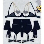 A New European and American Sexy Lace Cutout Patchwork Heart-shaped Chest with Metal Chain Lingerie Set - 图片 7